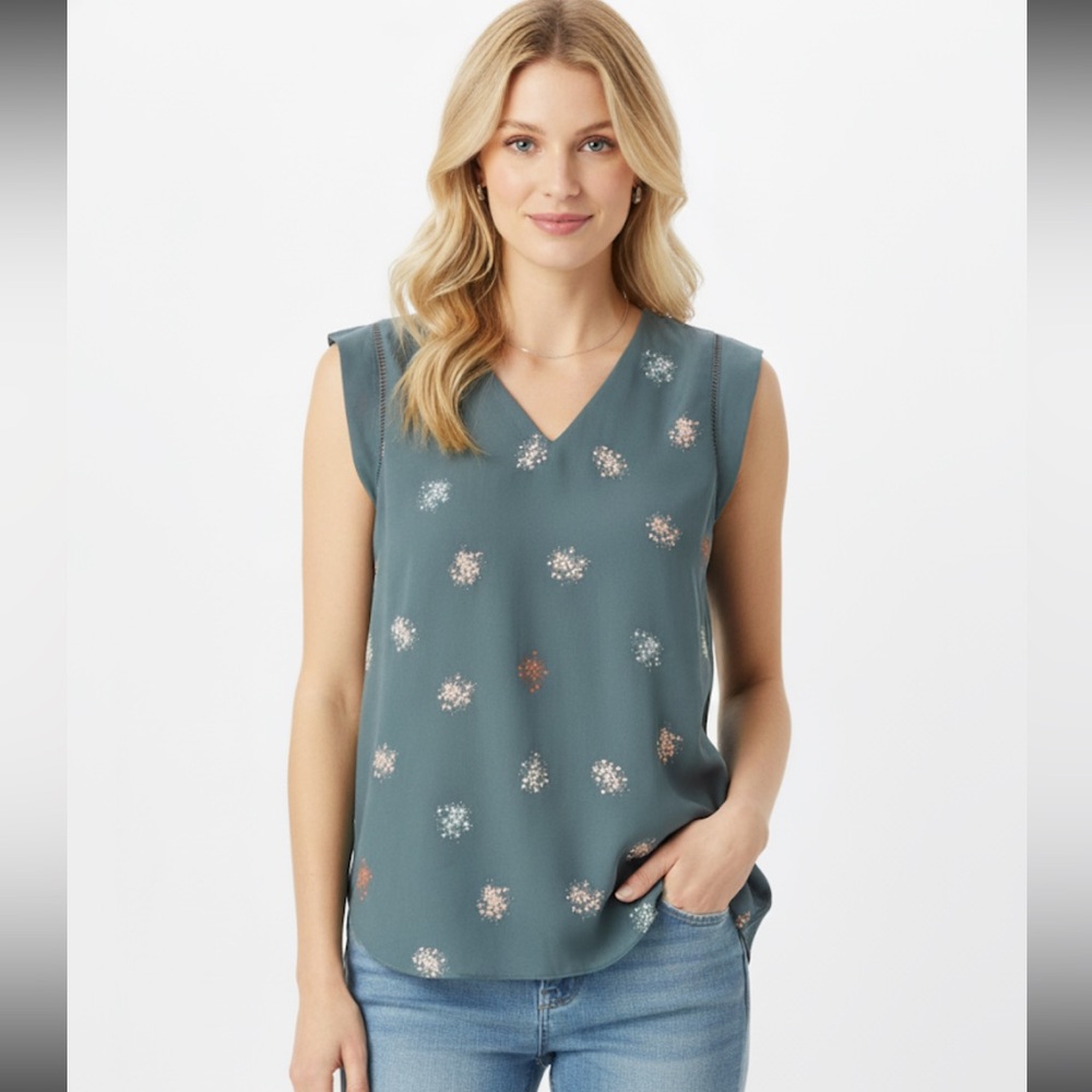 Loft Top Size Large - image 1